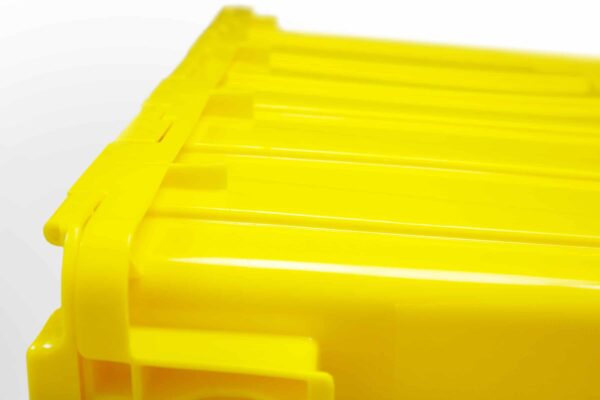 A close up view of the hinged lid of a Banana Box, the revolutionary reusable moving box available for rent in Minneapolis, Minnesota.
